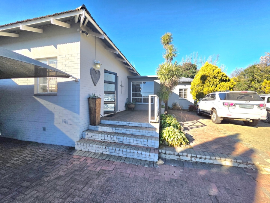 5 Bedroom Property for Sale in Jordania Free State